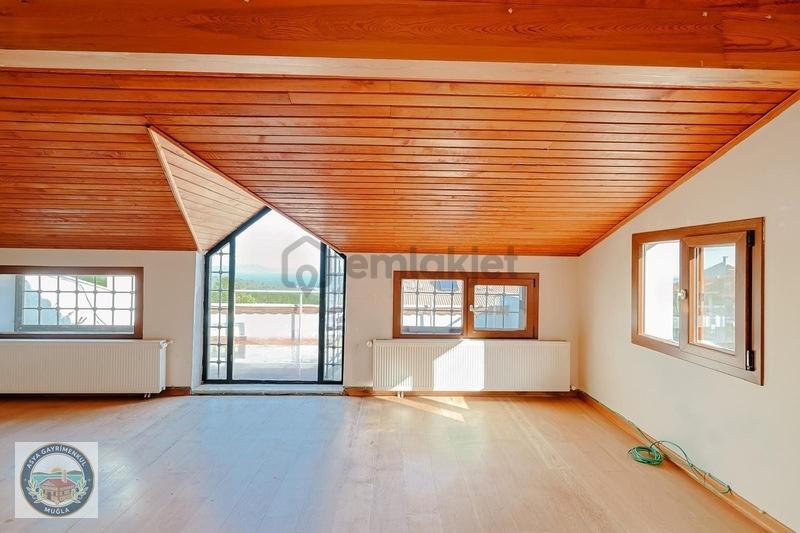 İzmir Urla Güvendikte Fourlex Villa - 14