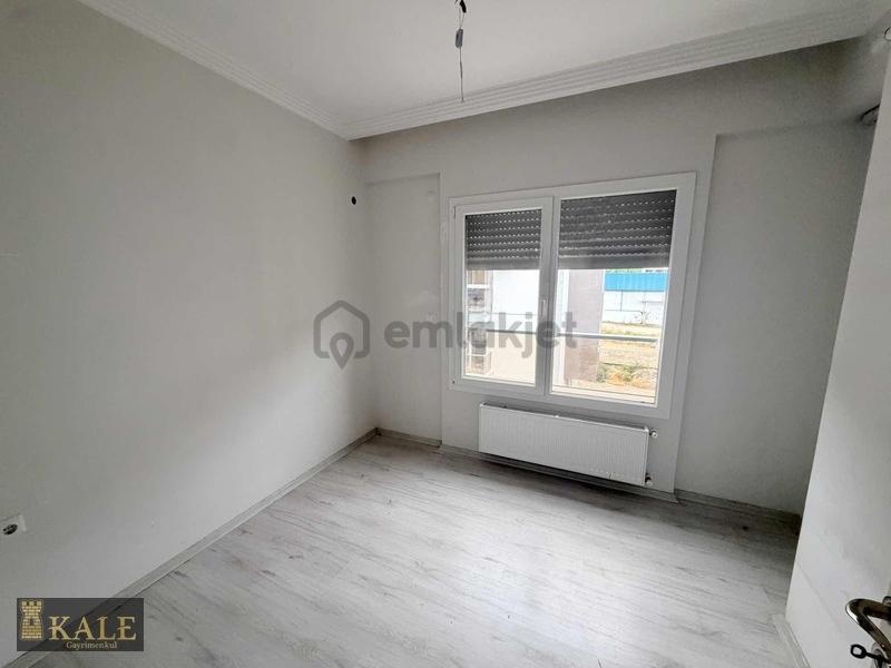 Kale'den Ramada Otel Arkası Kiralık 1+1 Daire - 7