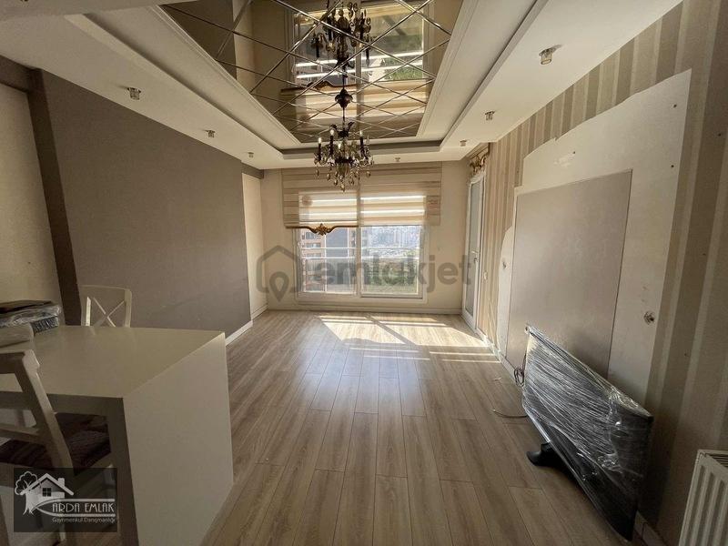 Arda'dan Mersin Yenişehir Çiftlikköy'de Site İçi Donanımlı 2+1 - 4