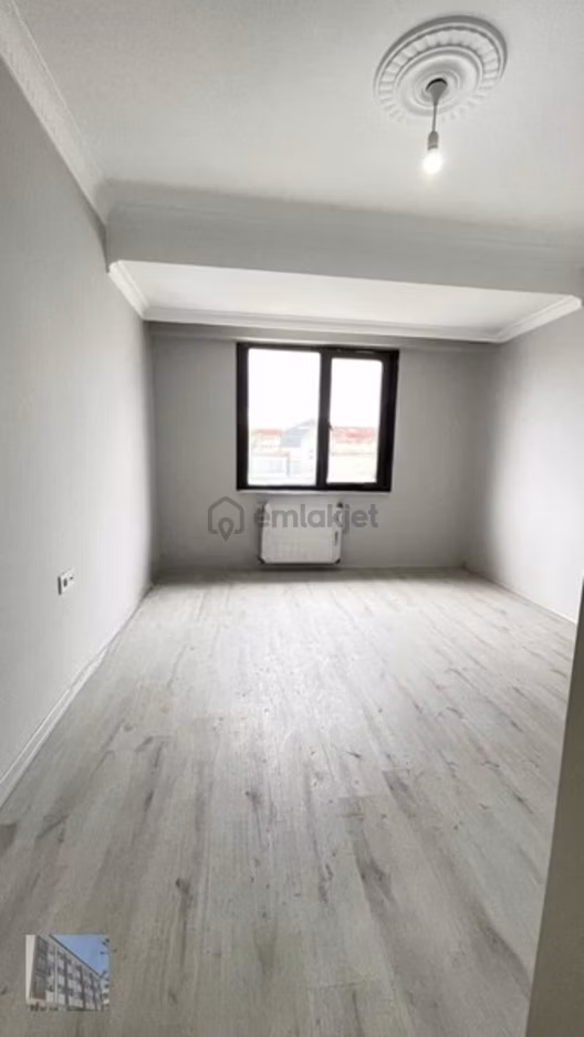 **meydanda 4+2 Çatısı Yüksek Satılık Dublex**(sevim İnş) - 8