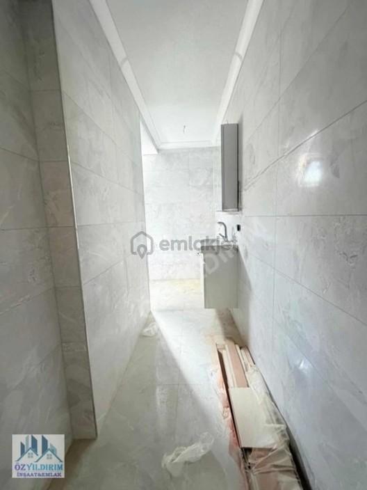 Sultanbeyli Metroya Çok Yakın 2+1 Sıfır Daire - 21