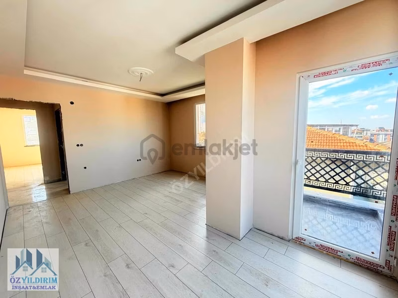Sultanbeyli Metroya Çok Yakın 2+1 Sıfır Daire - 2