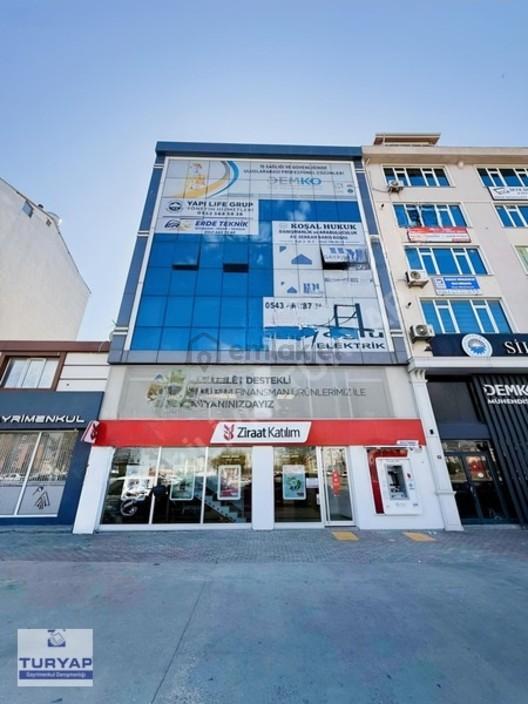 Silivri E-5 Cepheli Kiralık 65 M² Ofis Katı
