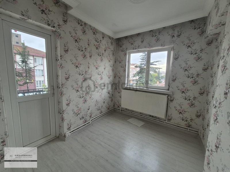 Etimesgut Beledıyesının Karsısında Kiralık Daire - 4