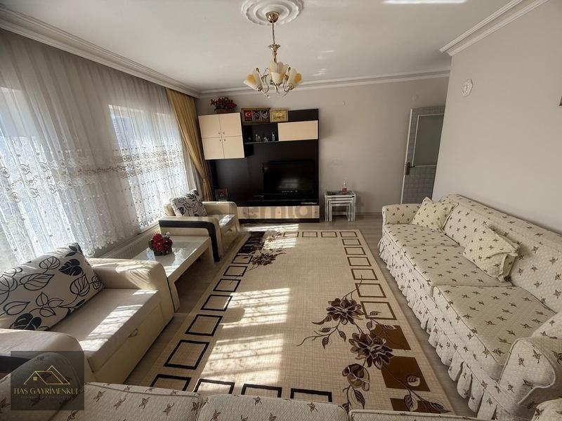 Pursaklar Hicret Cami Yanı Yapılı 3+1 Ara Kat Daire - 2