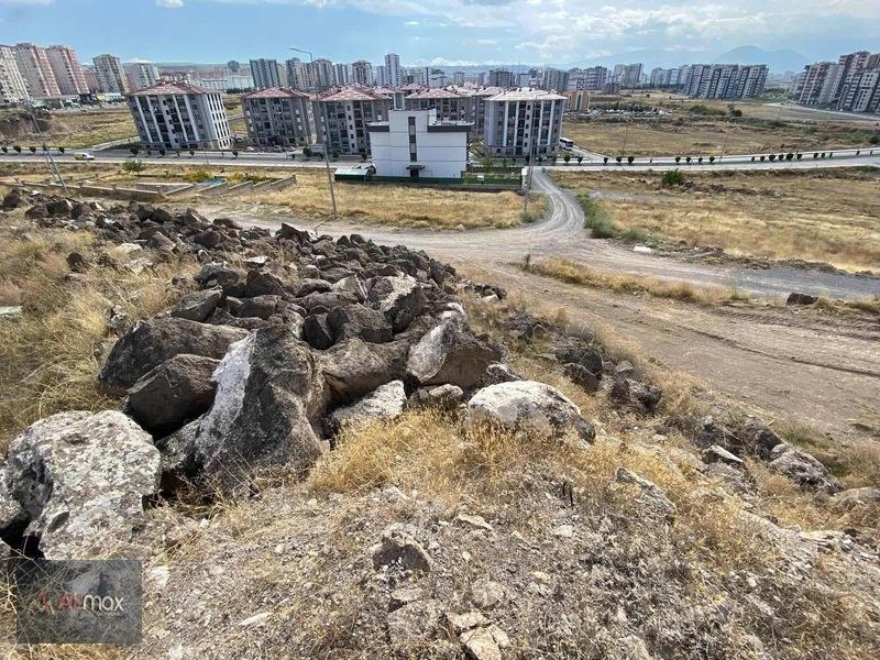 Mimarsinan Bahçelıevler'de 706 M Acıl Satılık Parsel - 8