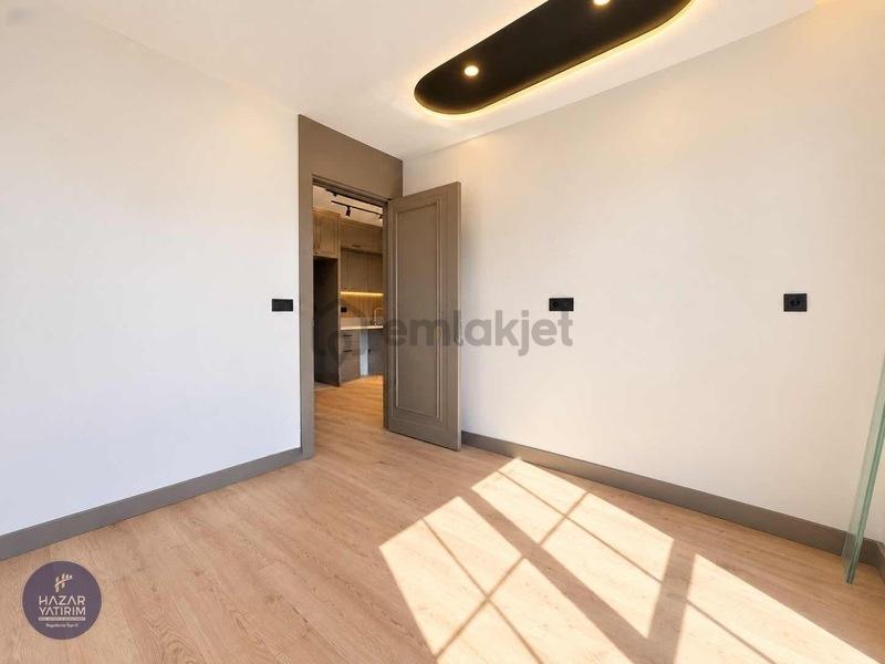 Havuzlu Sitede | 2+1 | 80 M² Net | Kapalı Otopark | Modern Tasar - 16