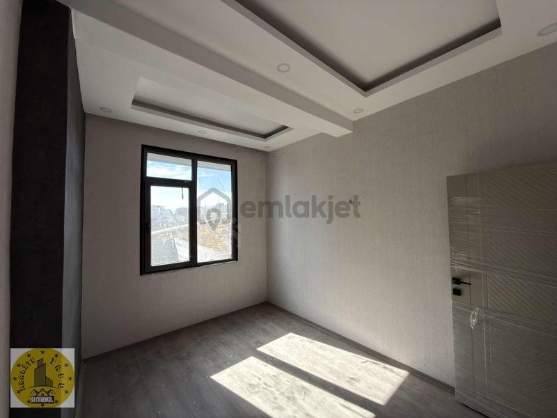 Maşukta , Yerden Isıtmalı, Çift Salonlu Lüks Çatı Dubleksi - 4