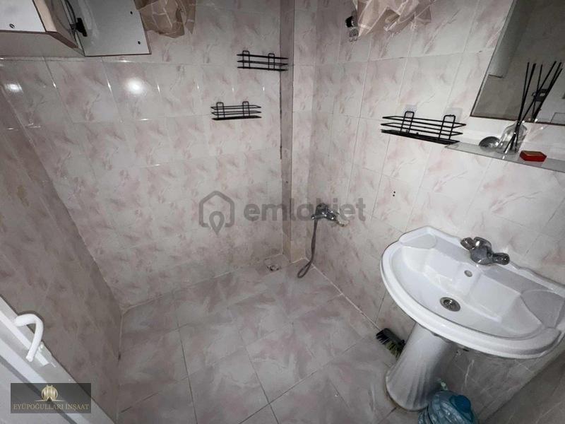 Bayrampaşada Temiz Kiralık Daire - 12