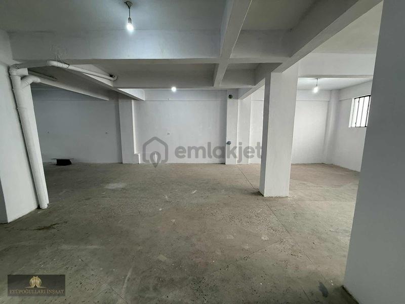 Bayrampaşada Düz Giriş Dükkan - 9