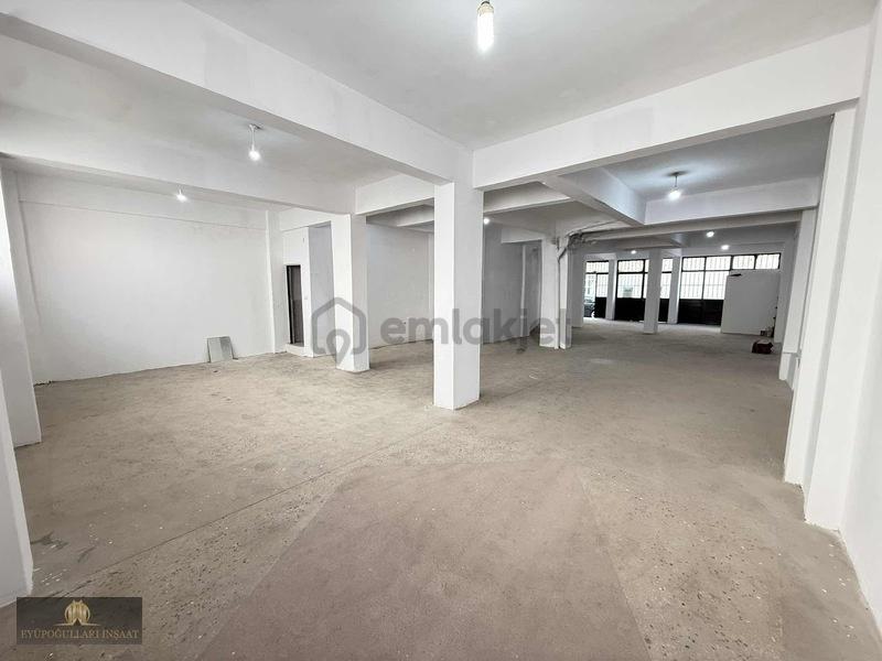 Bayrampaşada Düz Giriş Dükkan - 13