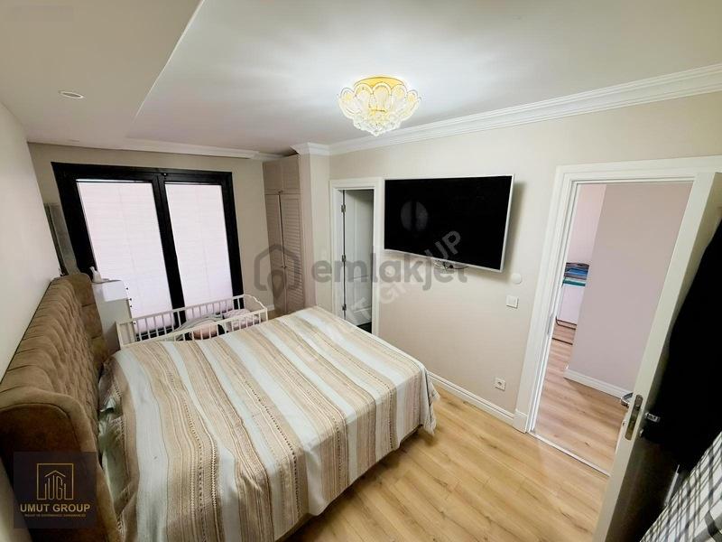 Cumhuriyet Mahallesi Satılık 3+1 Villa - 26