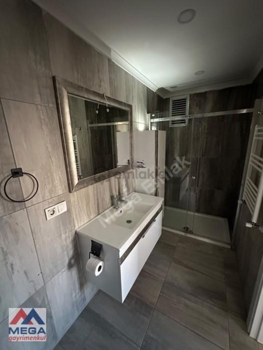 Suadiye'de Kiralık 3+1 Ebeveyn Banyolu, Balkonlu Daire - 22