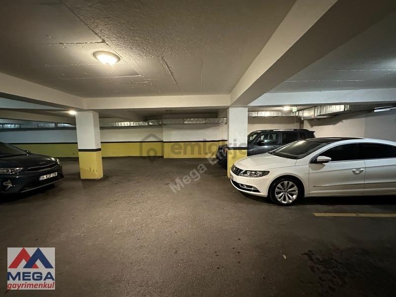 Suadiye'de Kiralık 3+1 Ebeveyn Banyolu, Balkonlu Daire - 25