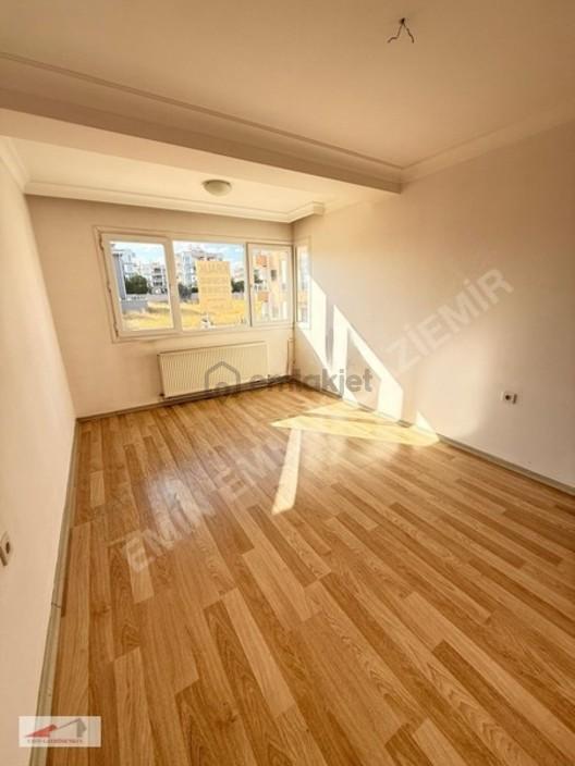 İzmir Menderesde Kiralık Ara Kat Daire - 25