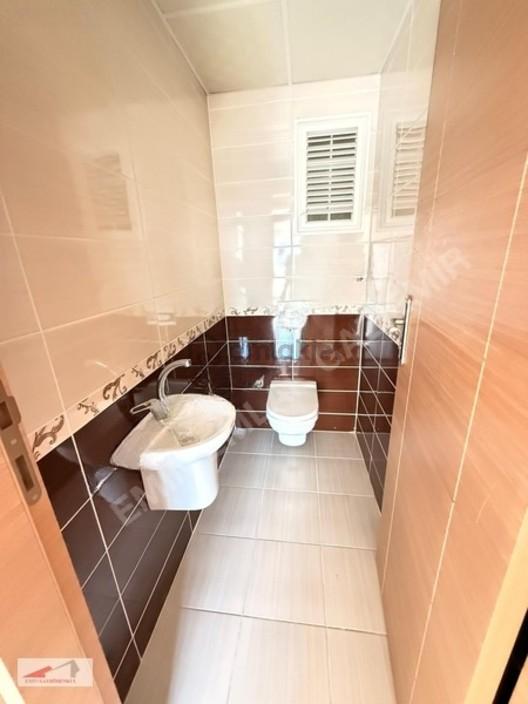 İzmir Menderesde Kiralık Ara Kat Daire - 22
