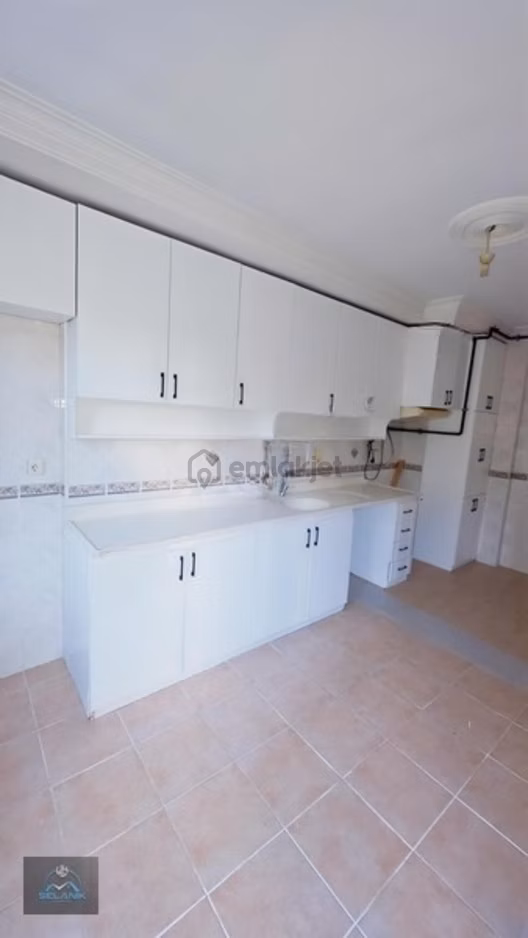 Huzurevlerinde 3+1 Kapalı Mutfak Doğalgazlı Kiralık Daire - 12