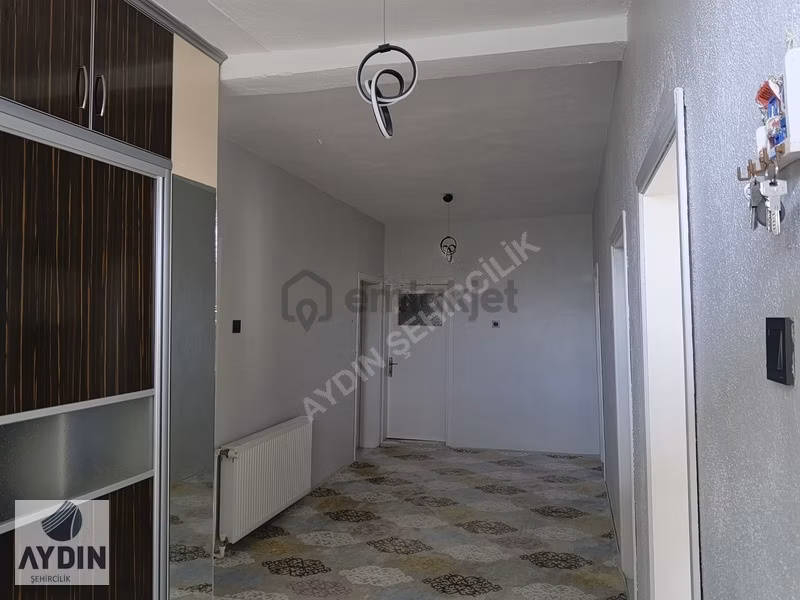 Aydın Satıyordan Gödenede 550m2 Bahçe İçinde Müstakil 3+1 Ev - 4