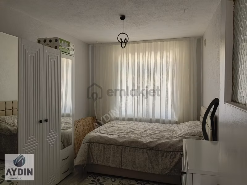 Aydın Satıyordan Gödenede 550m2 Bahçe İçinde Müstakil 3+1 Ev - 11