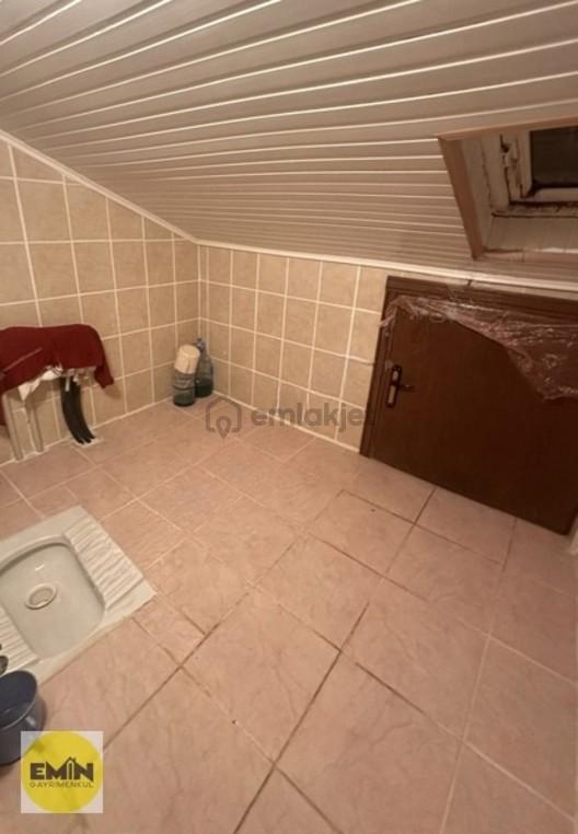 Ilgın Elif Sitesinde Hamam Karşısı Satılık 4 Katlı Müstakil - 25