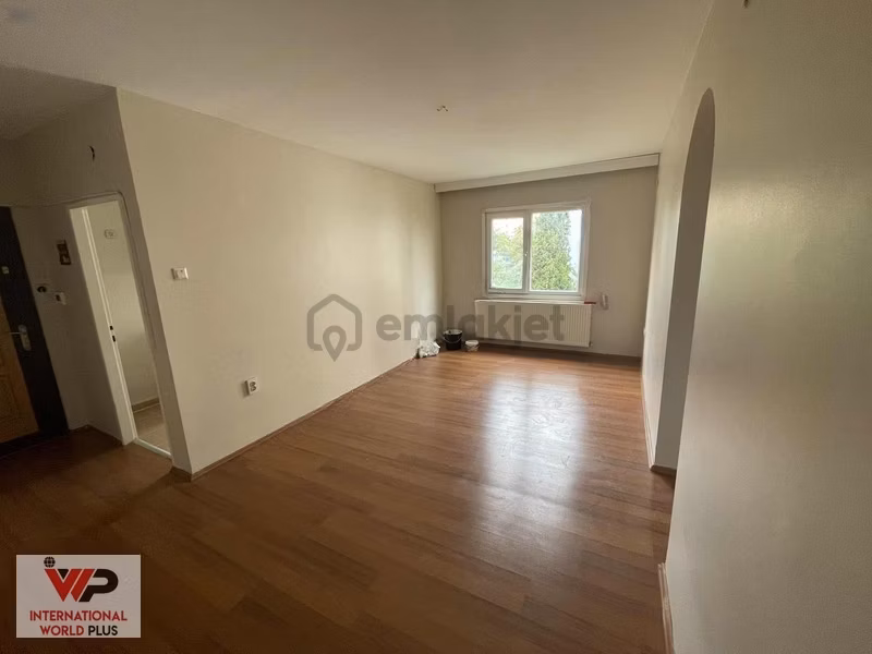 (notu Oku) Rumeli Sitesinde Arakat Yeni Boyalı 2+1 Kiralık Daire - 3