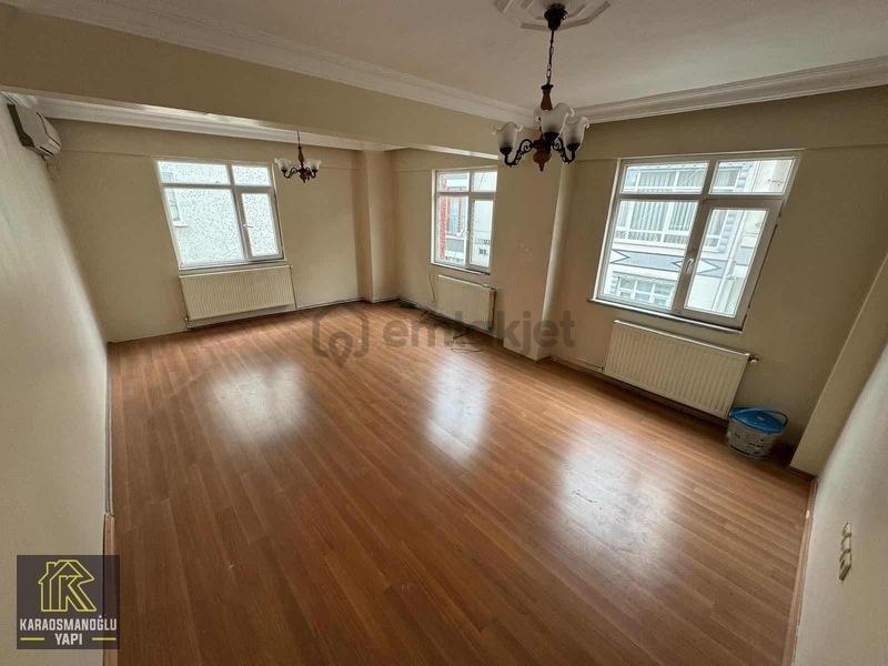 Karaosmanoğlu'ndan Kiralık 3+1 Daire, 110m², Merkezi Konumda - 3