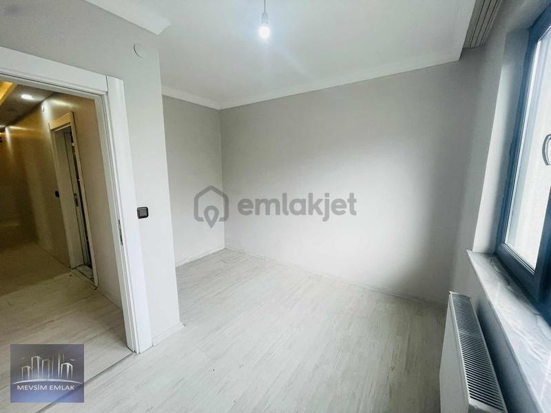 Mevsim Emlaktan Kiralık 2+1 Lüks Daire - 9