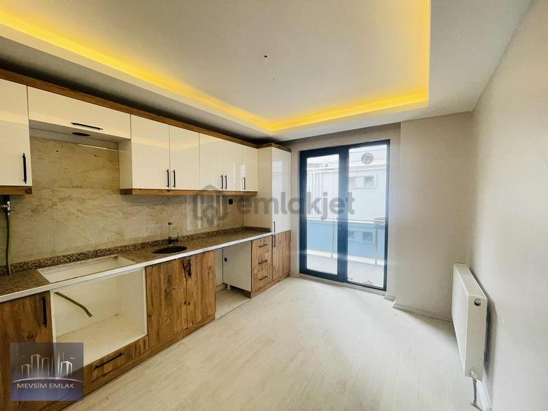 Mevsim Emlaktan Kiralık 2+1 Lüks Daire
