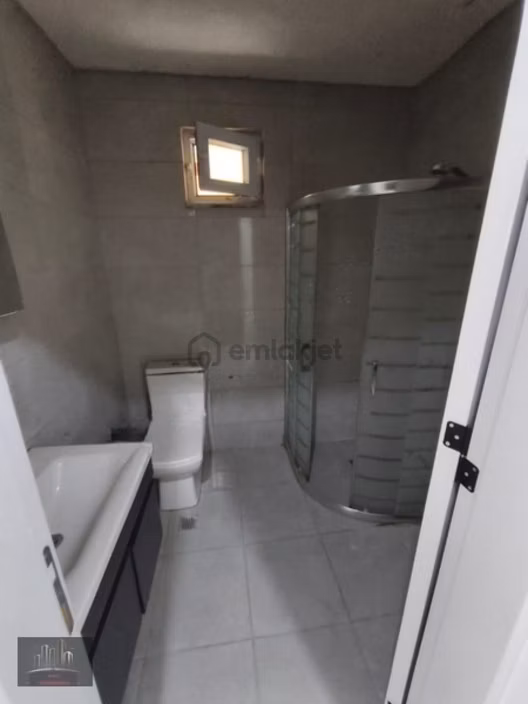 Devlet Hastanesine Yakın 1+1 Düz Giriş Yeni Daire - 12