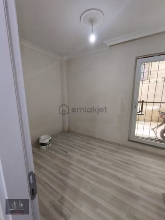 Devlet Hastanesine Yakın 1+1 Düz Giriş Yeni Daire - 18