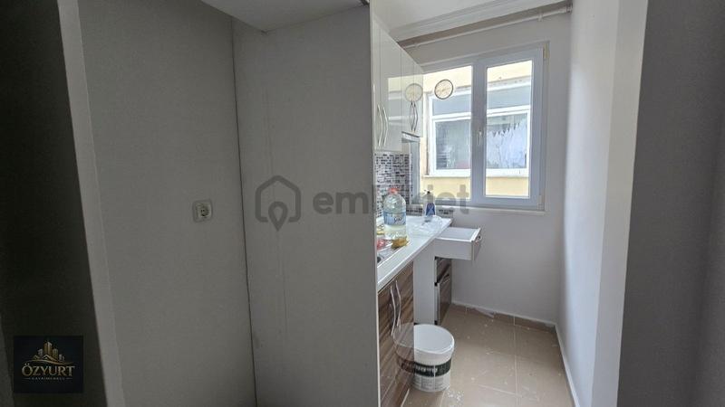Hamidiye Mahallesinde Asansörlü Kiralık Daire - 16