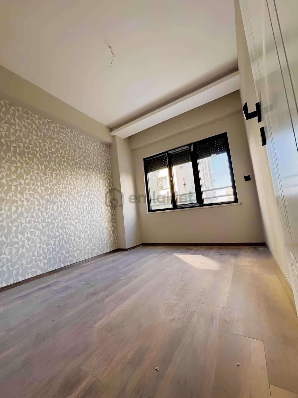 Cengizler'den Kırbaşı Cad.satılık 4+1 Daire - 33
