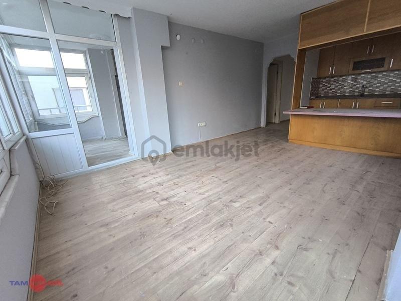 Çandarlı Merkezde 2+1 Daire - 3