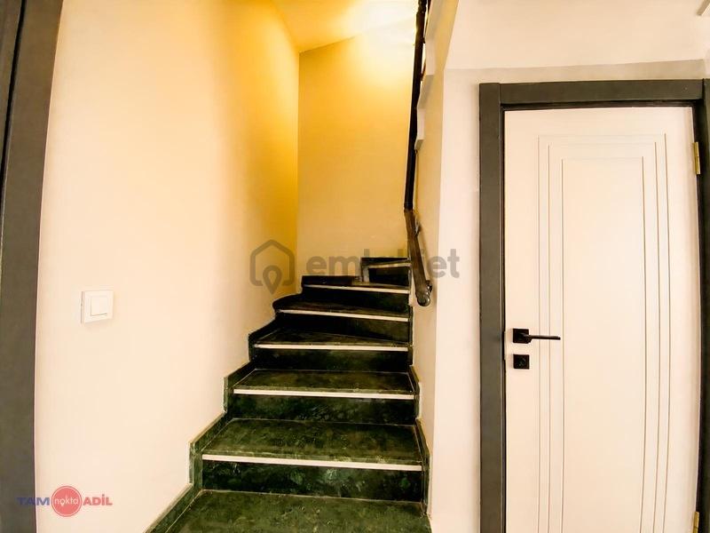 Dikili'nin En Güzel Evi 5+1 Triplex Premium Villa - 17