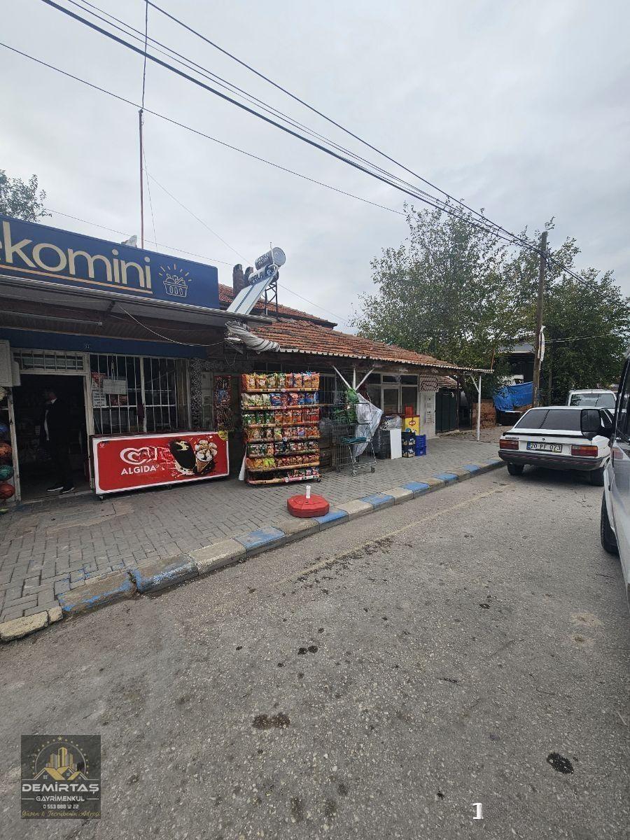 Pamukkale Develı Köyünde Satılık Mustakıl Bahçeli Ev - 4