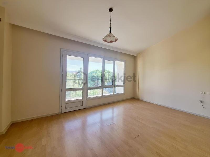 Bergama Yuvam Sitesinde Kiralık 3+2 Tripleks Villa - 22