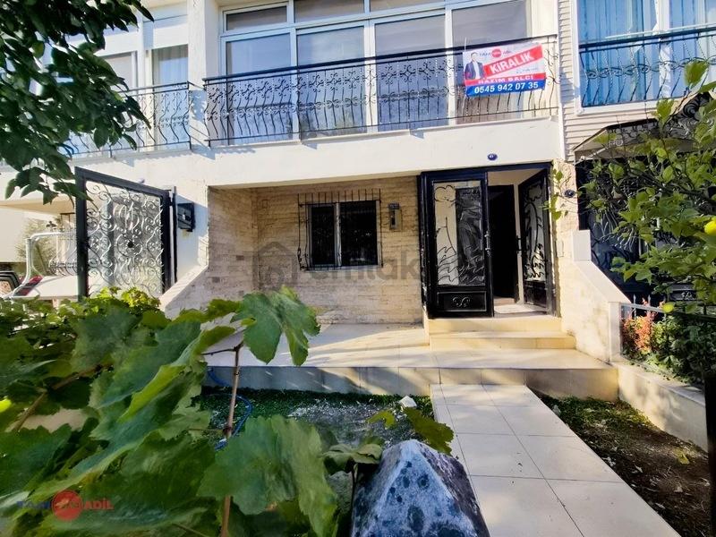 Bergama Yuvam Sitesinde Kiralık 3+2 Tripleks Villa
