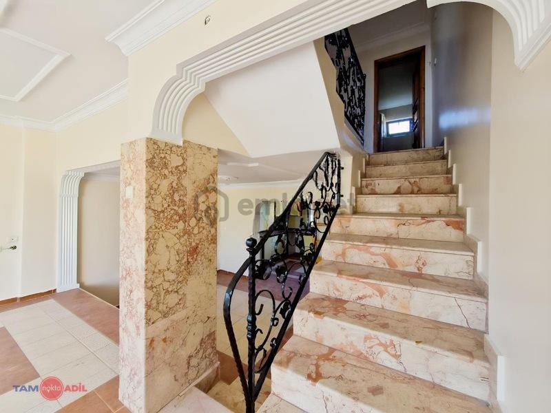 Bergama Yuvam Sitesinde Kiralık 3+2 Tripleks Villa - 20