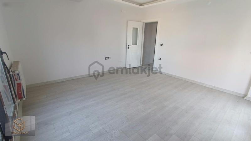Menemen Uğur Mumcu'da Kiralık 2+1 Sıfır Daire - 3