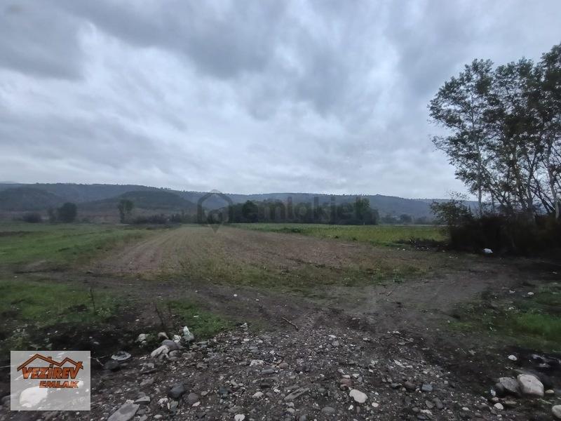 Vezirev Emlak'tan Kületek Mah. 9330 M2 Satılık Tarla - 9