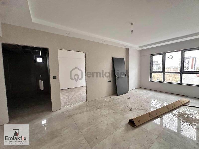 Emlak Fix'den Kardeşler Mh. 1+1 Yerden Isıtma Satılık Daire - 3