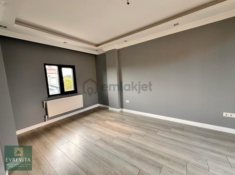 Silivri'de Butik Sitede Denize Sıfır Lüks Villa - 7