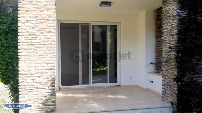 Bodrum Ortakent Acıbadem Ted Civarı Satılık 3+1 Bahçe Katı - 5