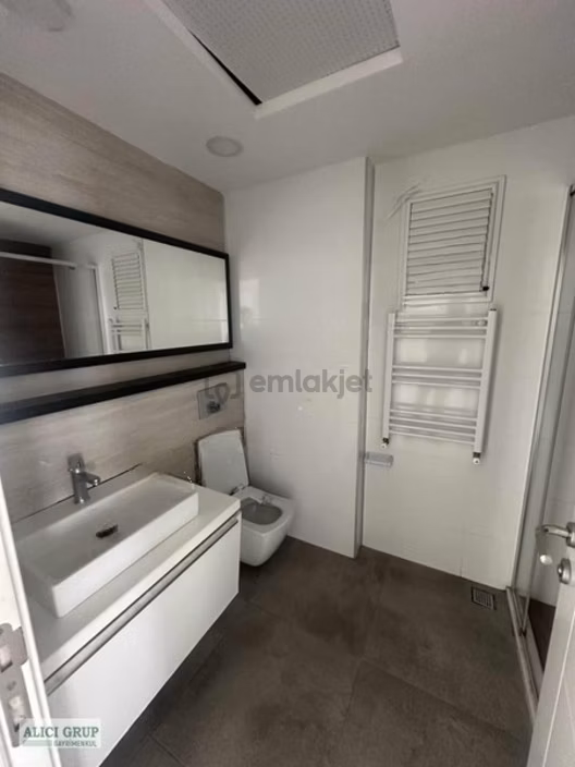 #stad Yakını Site İçi Havuzlu Satılık 3+1 Daire - 12