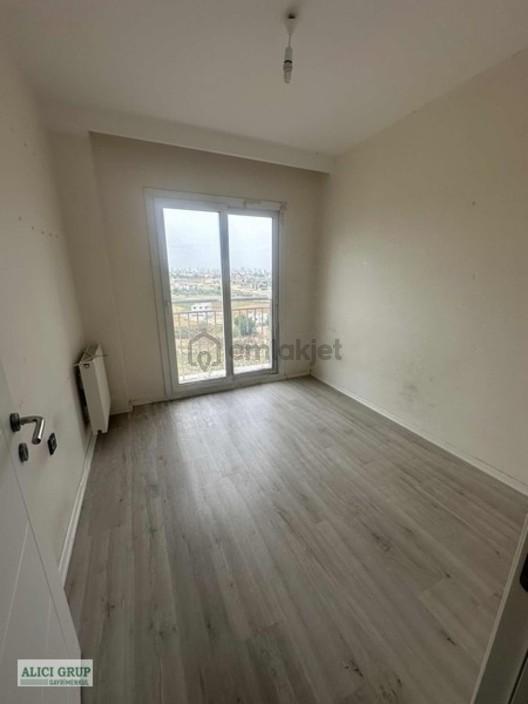 #stad Yakını Site İçi Havuzlu Satılık 3+1 Daire - 17