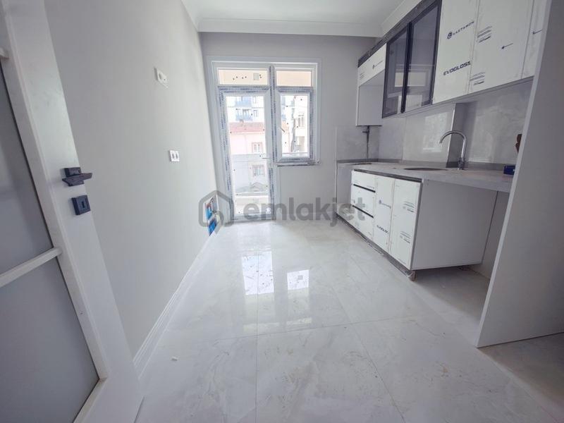 Çamçeşme Askerlik Şubesi E-5 Yakın 2+1 90m2 Sifir Daire - 6