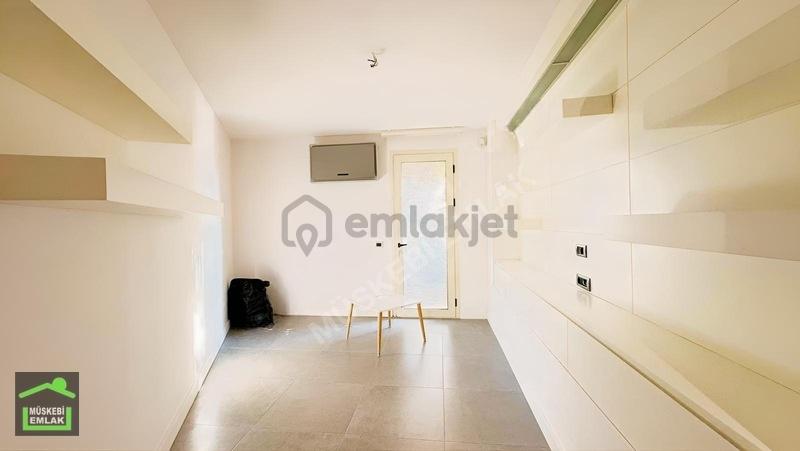 Bodrum Yokuşbaşı Kale Manzaralı Müştemilatlı 4+1 525 M2 Kiralık - 25