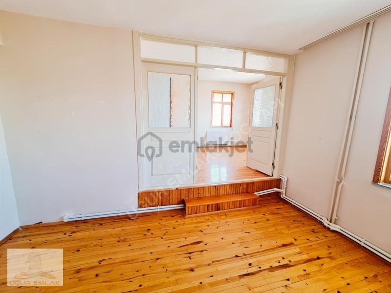 Bosna Caddesi'nde Satılık 2+1 Daire (110m², Kampüs Yakını) - 6