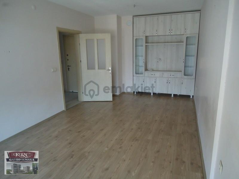 Krc'den Tokilerde Manzaralı Kiralık 2+1 Daire - 9