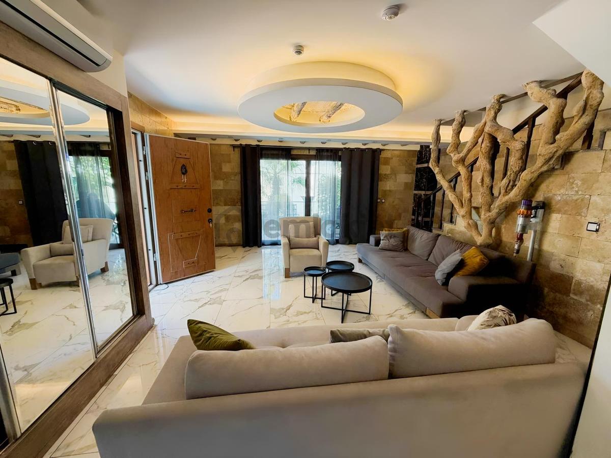 Kuşadası Değirmendere Mahallesinde 3+1 Satılık Lüks Villa - 9